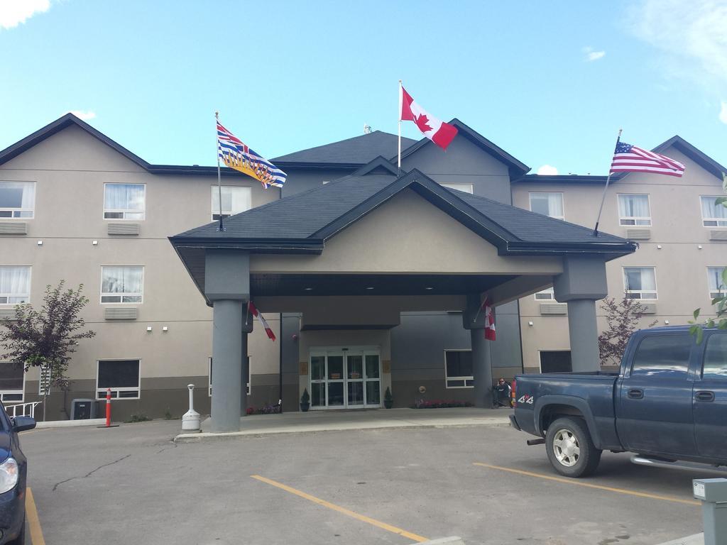 Sigma Inn & Suites Hudson'S Hope Hudson Hope Exterior foto