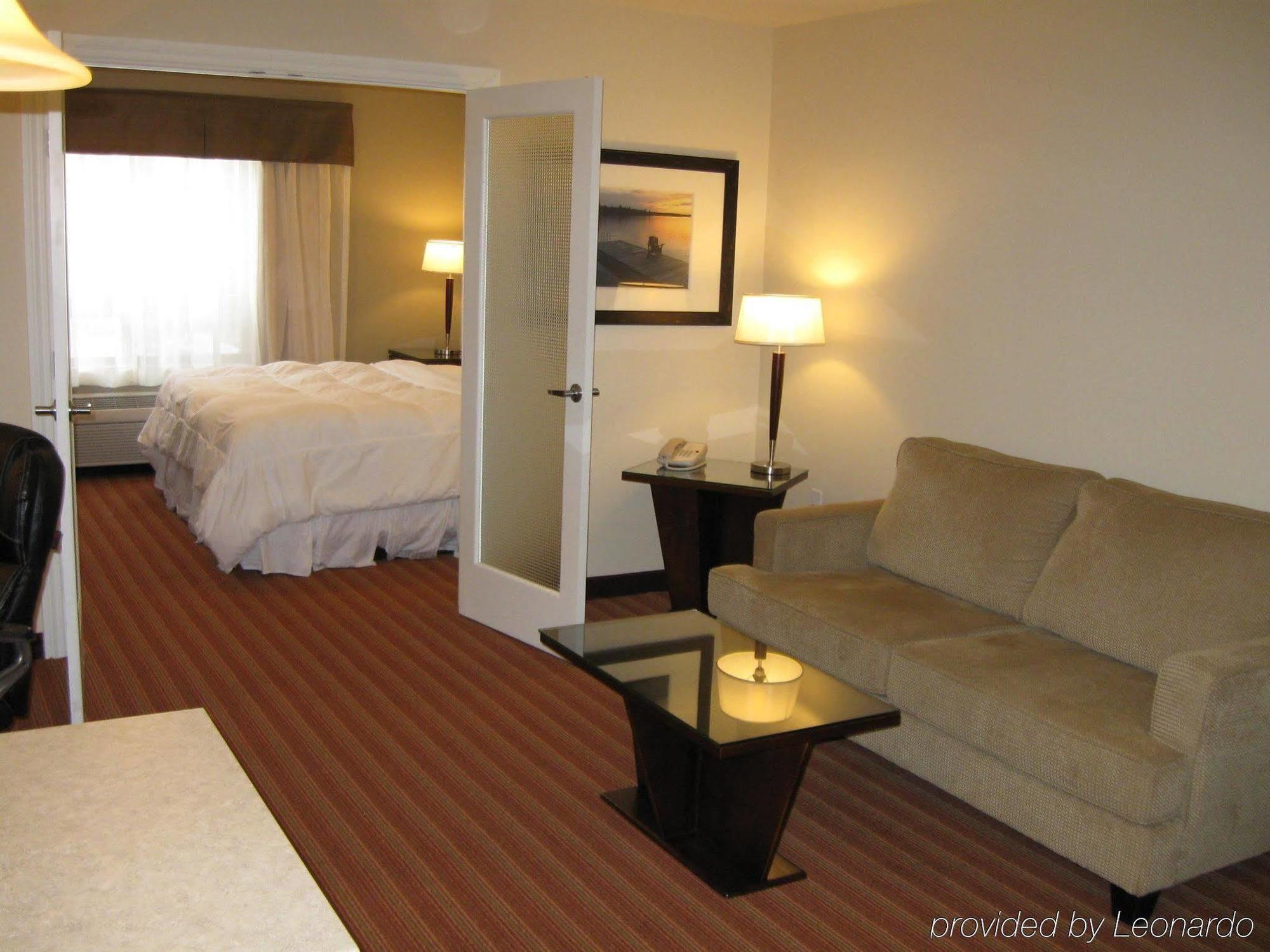 Sigma Inn & Suites Hudson'S Hope Hudson Hope Zimmer foto
